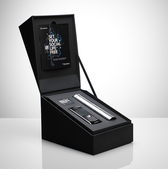 BlackBerry – Set Your Social Life Free